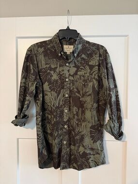 Button-Down Tropical Print Shirt - Olive Green